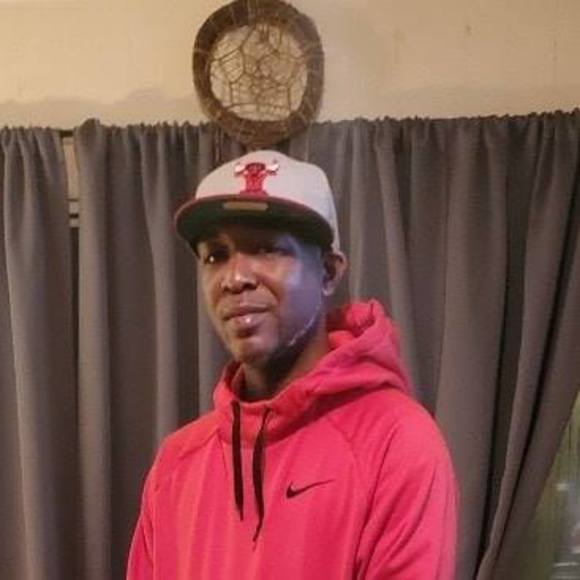 Meet your Posher, Kenneth - Picture 1 of 1